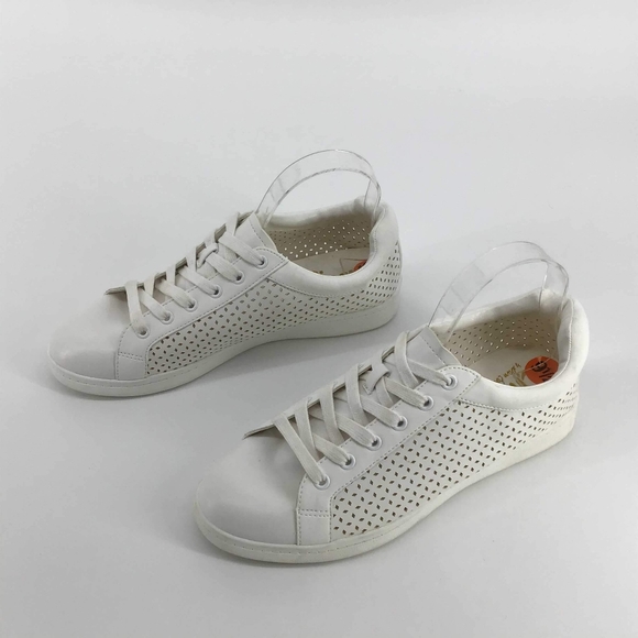 sam edelman white tennis shoes
